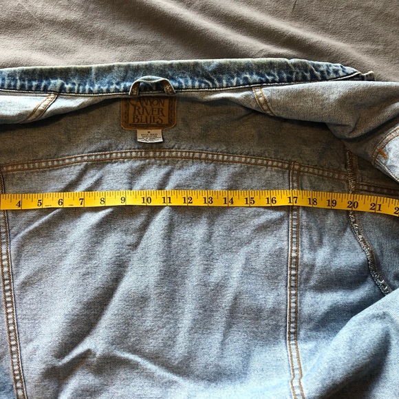 Vintage Denim Jacket - Picture 4 of 10